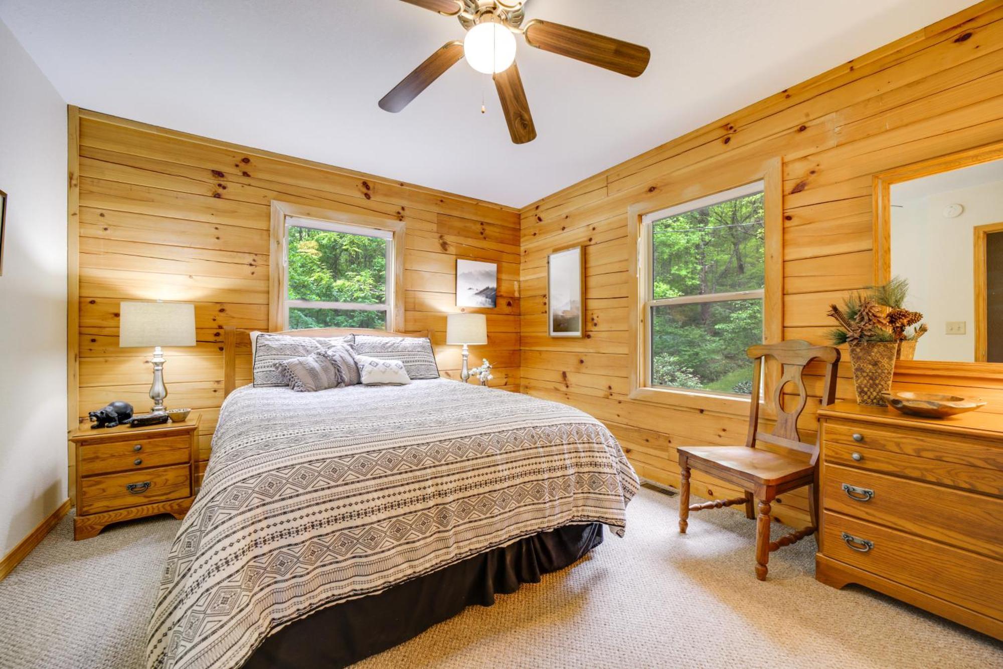 Peaceful Smoky Mountain Cabin With Deck And Fire Pit! وينزفيل، كارولاينا الشمالية المظهر الخارجي الصورة