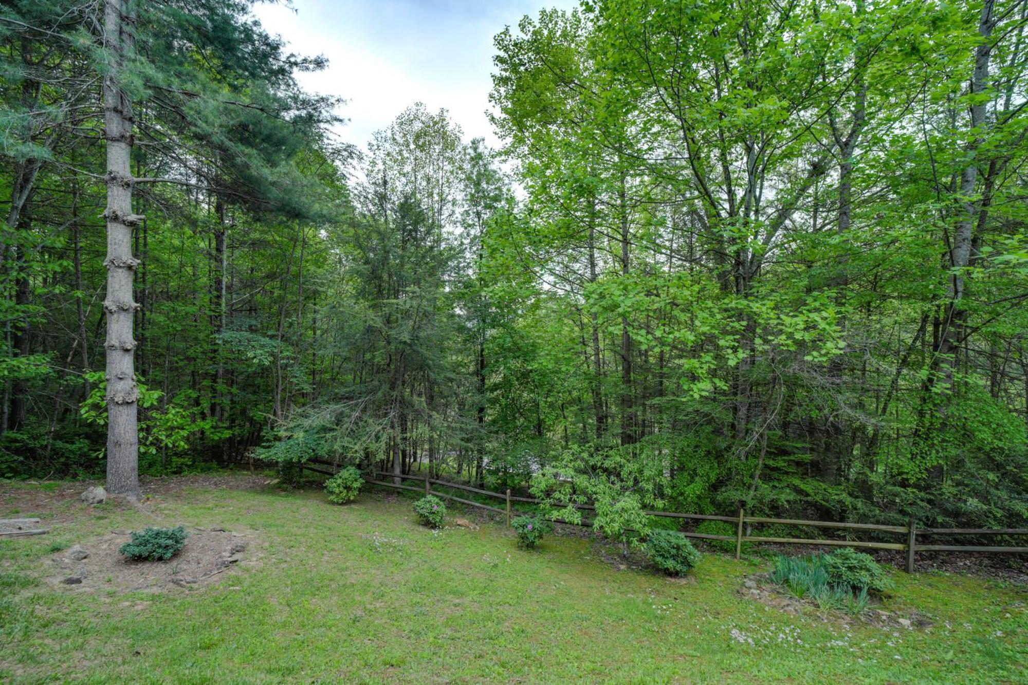 Peaceful Smoky Mountain Cabin With Deck And Fire Pit! وينزفيل، كارولاينا الشمالية المظهر الخارجي الصورة